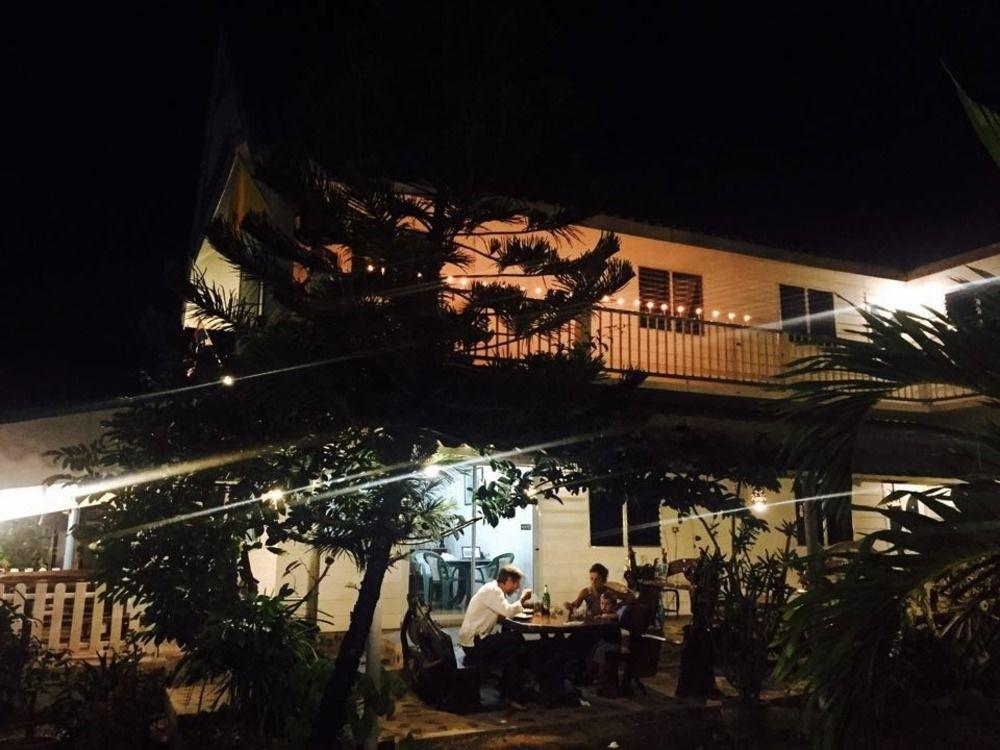 P.California Inter Hostel Nang Rong Εξωτερικό φωτογραφία